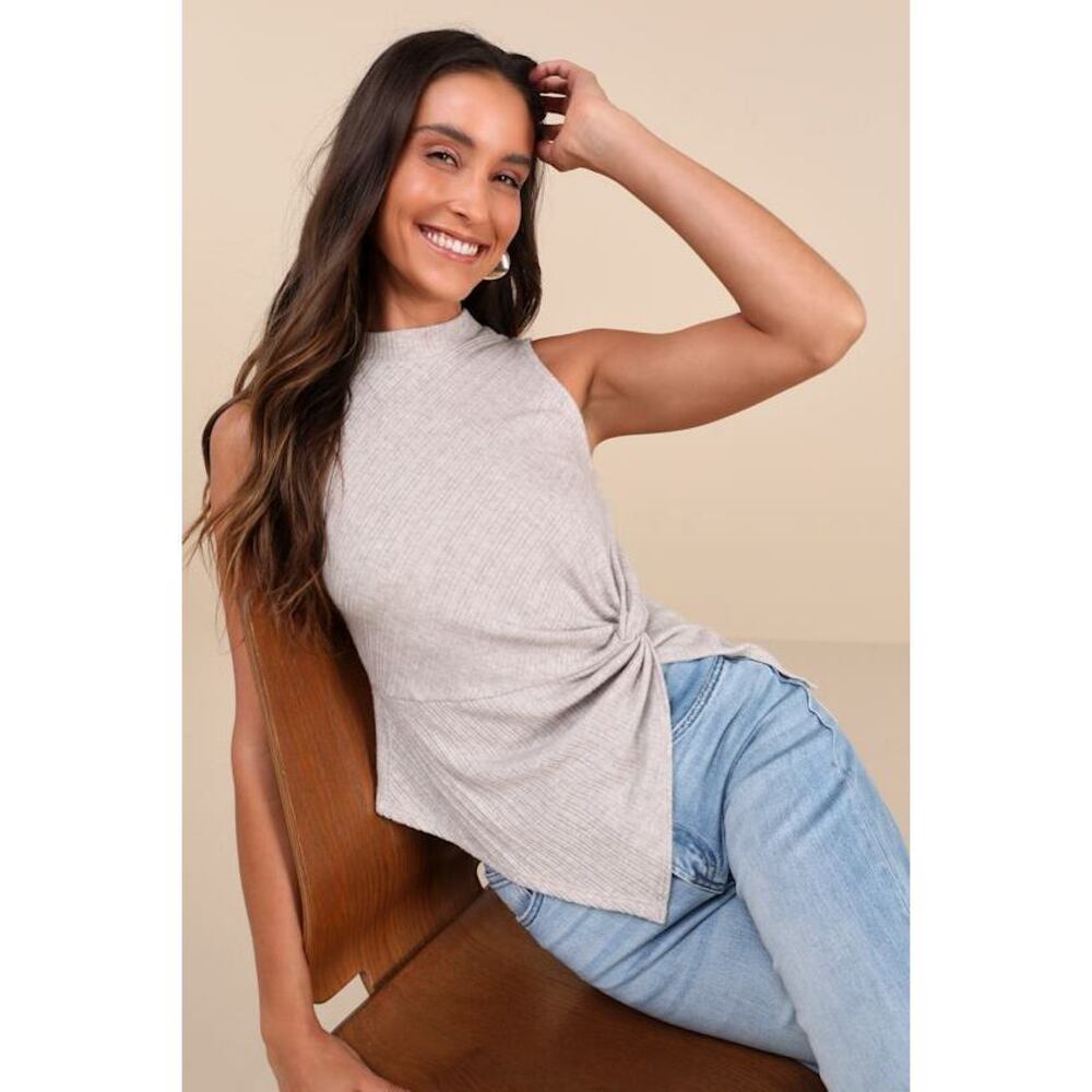Lulus Trendy Minimalist Light Heather Grey Ribbed Knotted Tank Top - Size L